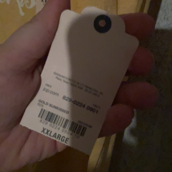 St. John’s Bay top - Picture 4 of 4